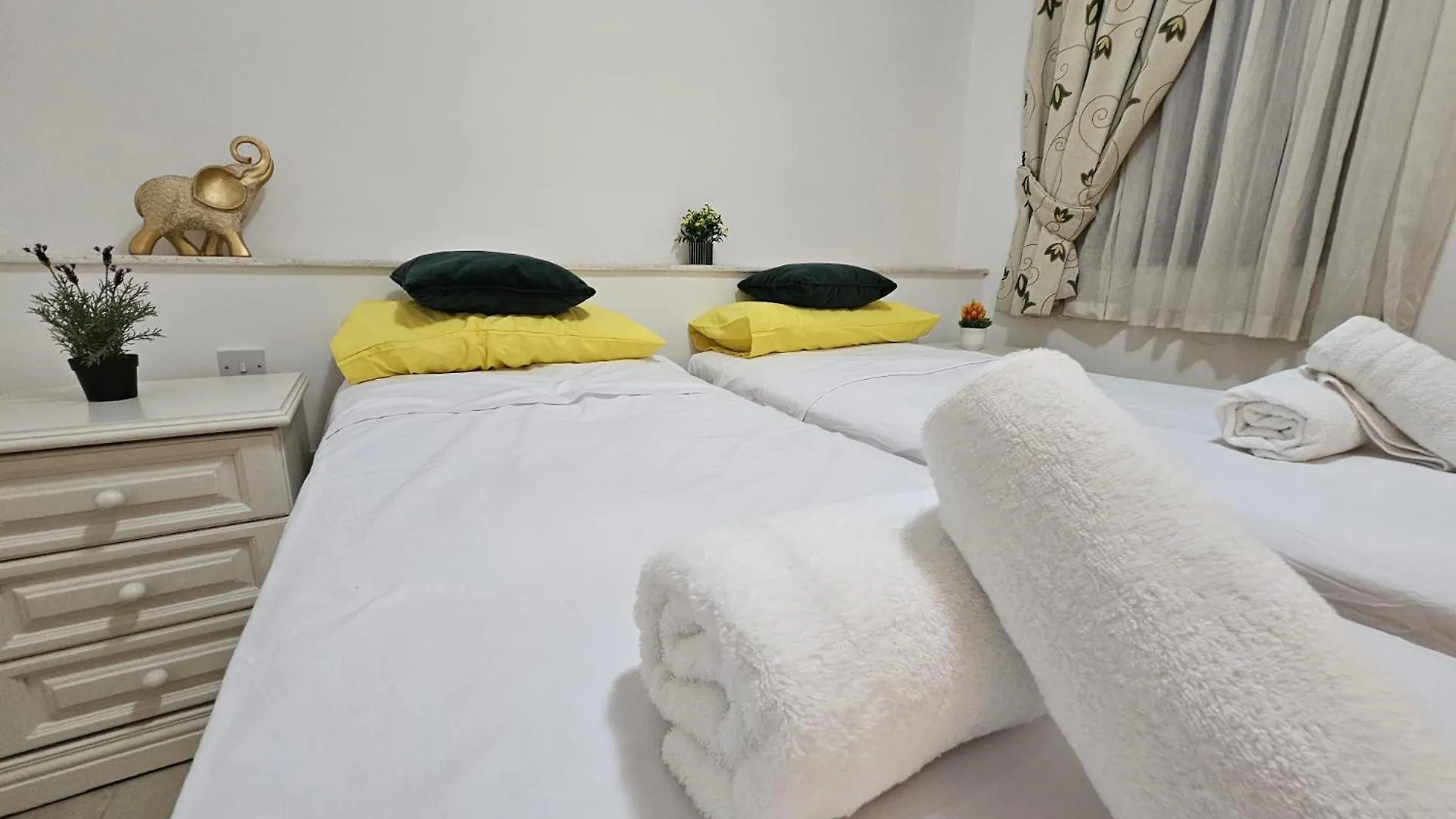 Luxury Apartment Near Hilton Resort Saint Julian's